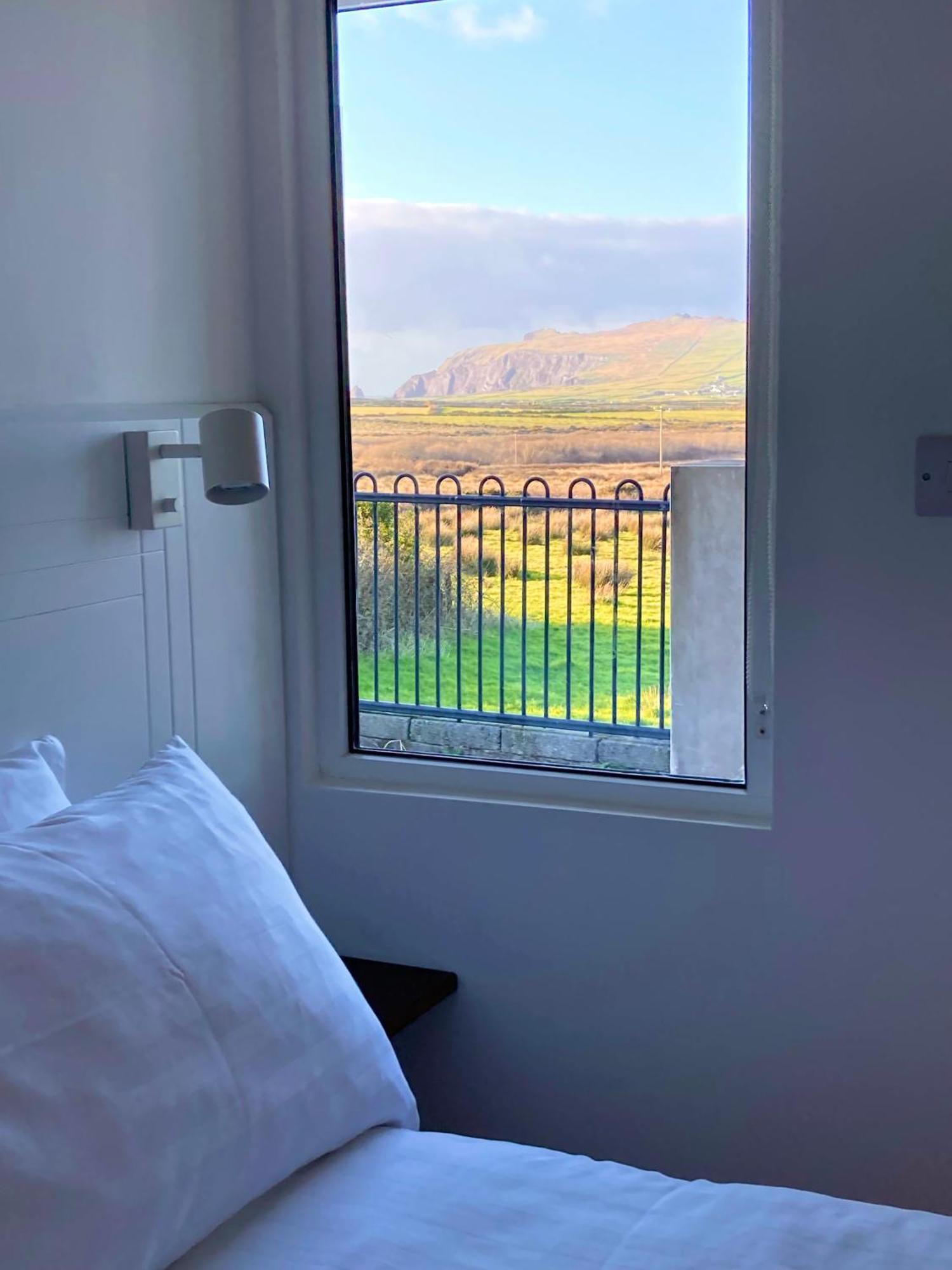 Cille Apartments, Ballyferriter Village Екстериор снимка