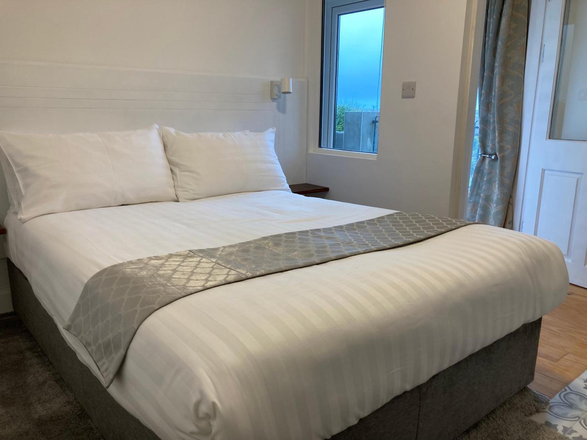 Cille Apartments, Ballyferriter Village Екстериор снимка