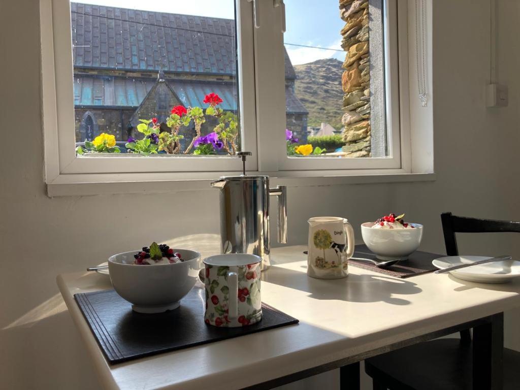 Cille Apartments, Ballyferriter Village Екстериор снимка