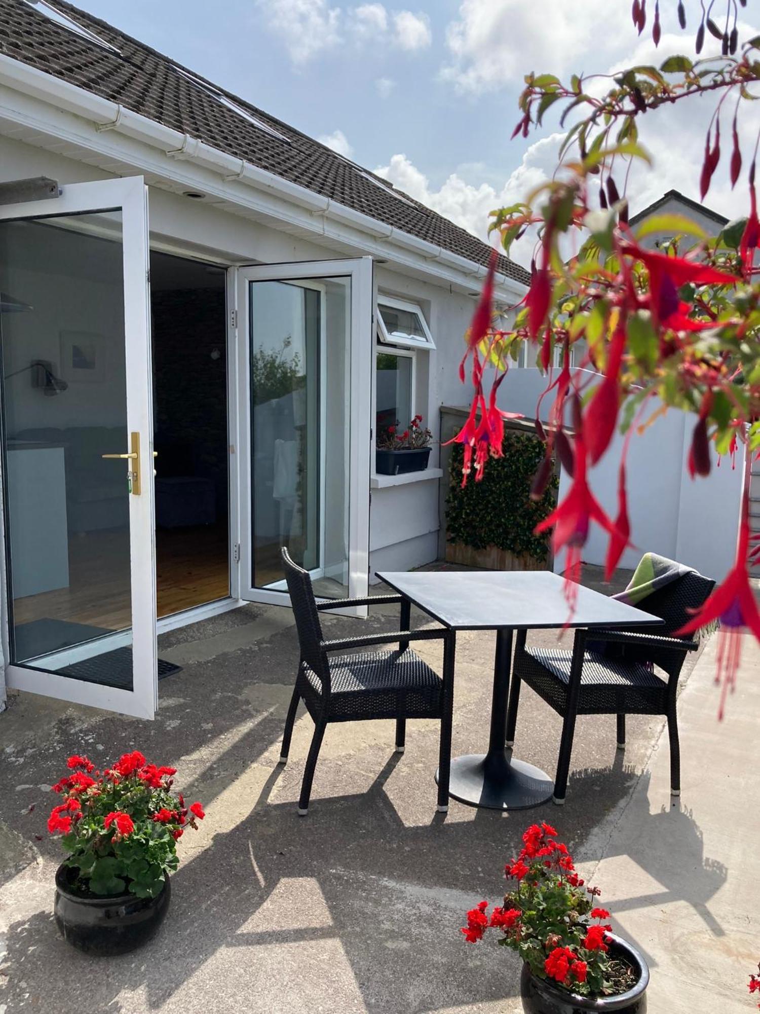 Cille Apartments, Ballyferriter Village Екстериор снимка