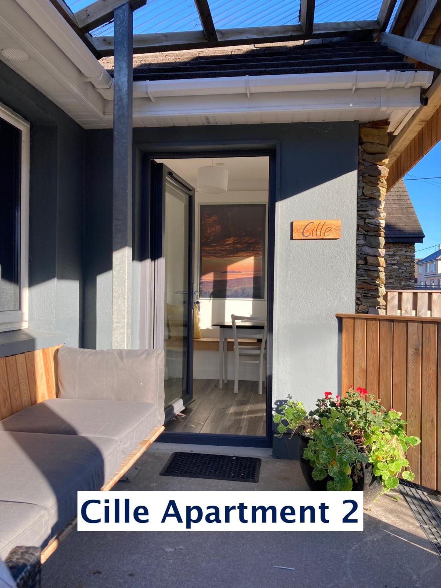 Cille Apartments, Ballyferriter Village Екстериор снимка